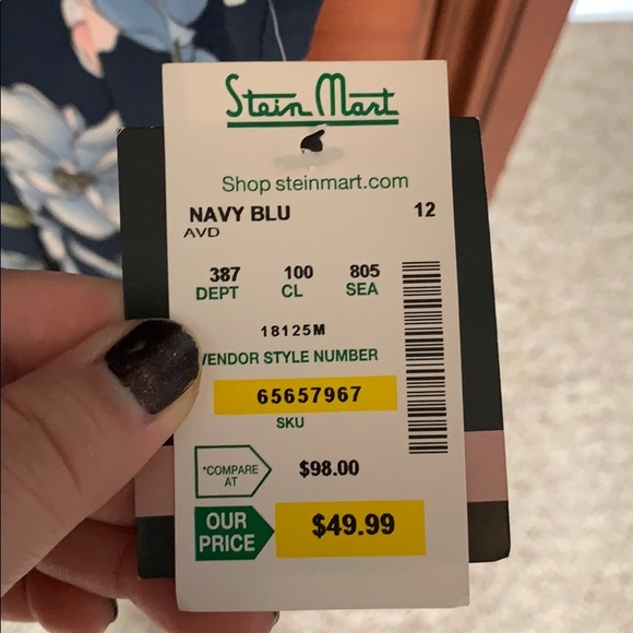 NWT Gabby Skye for & flare floral print dress - Picture 4 of 4